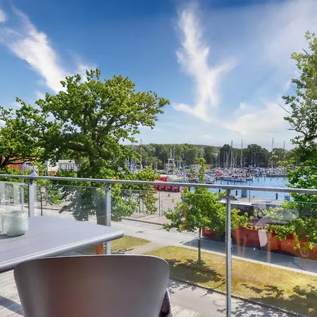 Apartment Hafenblick In Lauterbach Putbus